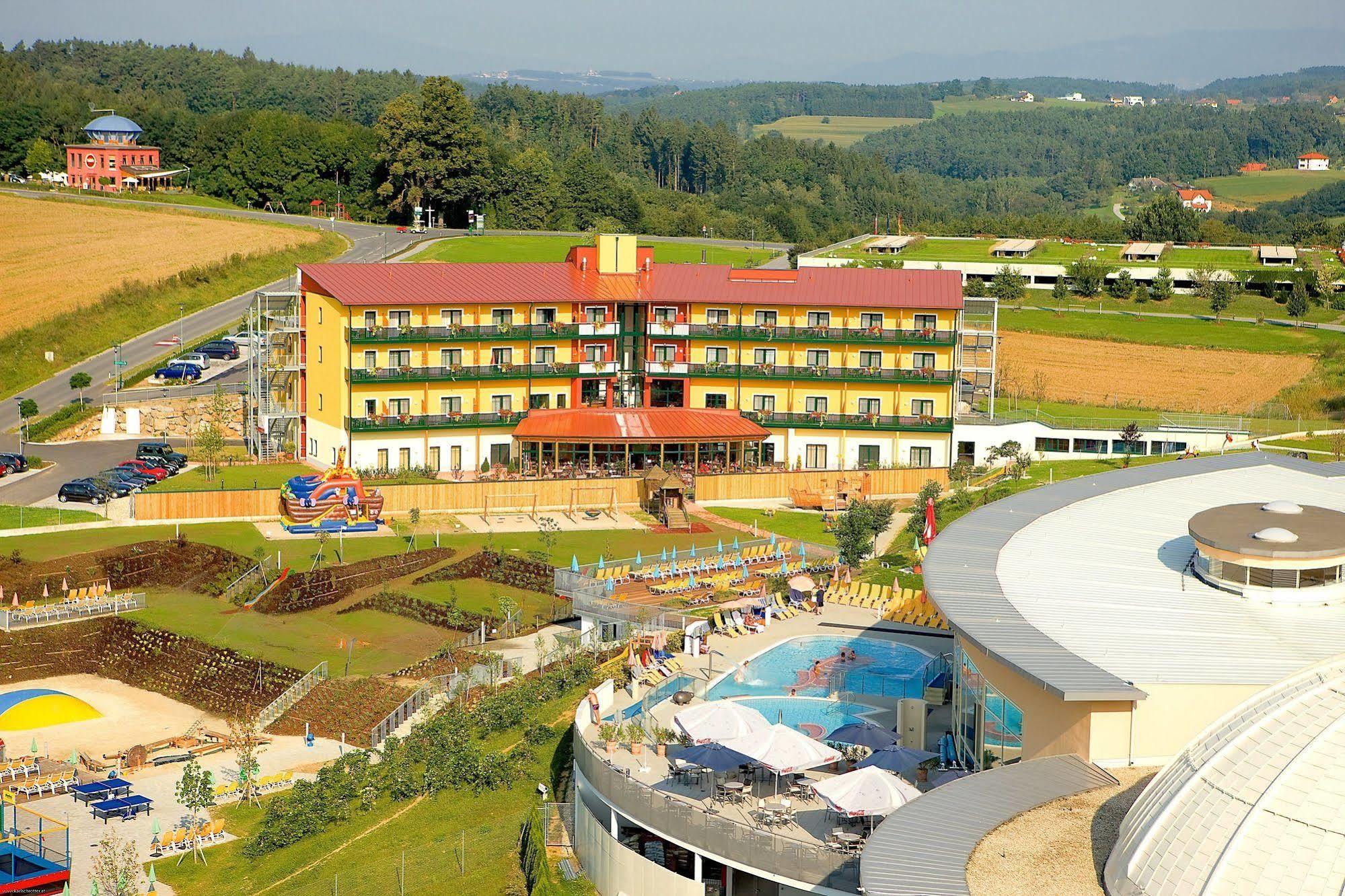 Thermenhotel Puchasplus שטגרסבאך מראה חיצוני תמונה