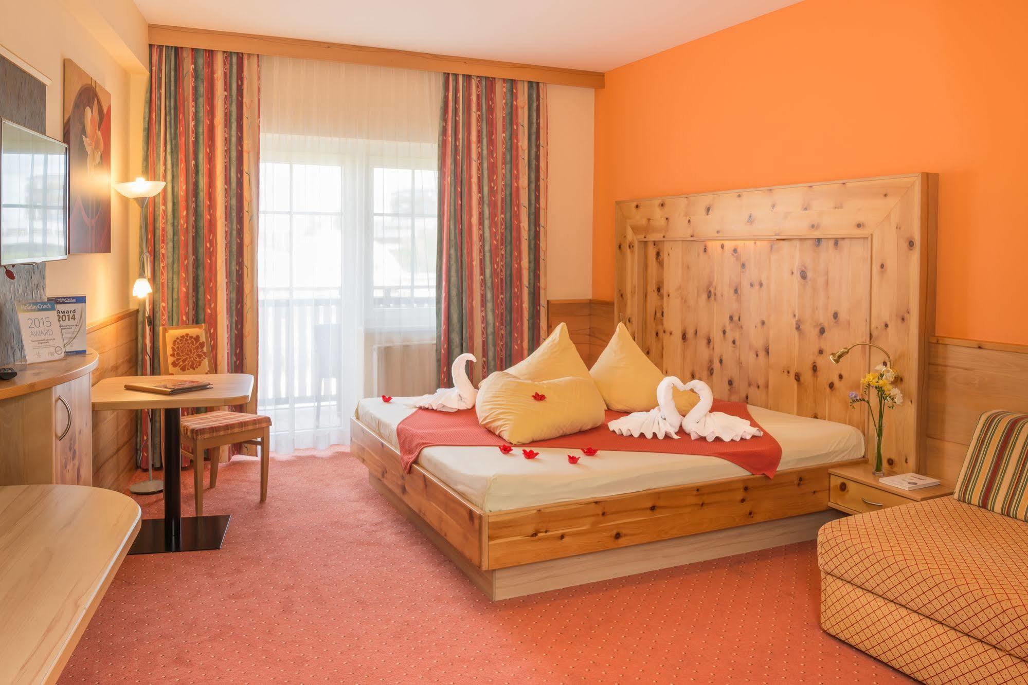 Thermenhotel Puchasplus שטגרסבאך מראה חיצוני תמונה